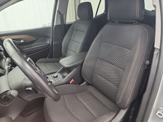 2021 Gmc Terrain SLE photo 25