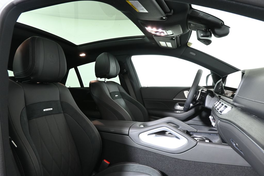 2025 Mercedes Benz GLE AMG 53 photo 18