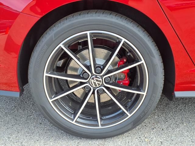 2025 Volkswagen Jetta GLI 2.0T Autobahn photo 4
