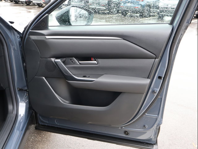 2025 Mazda CX-50 Preferred photo 9