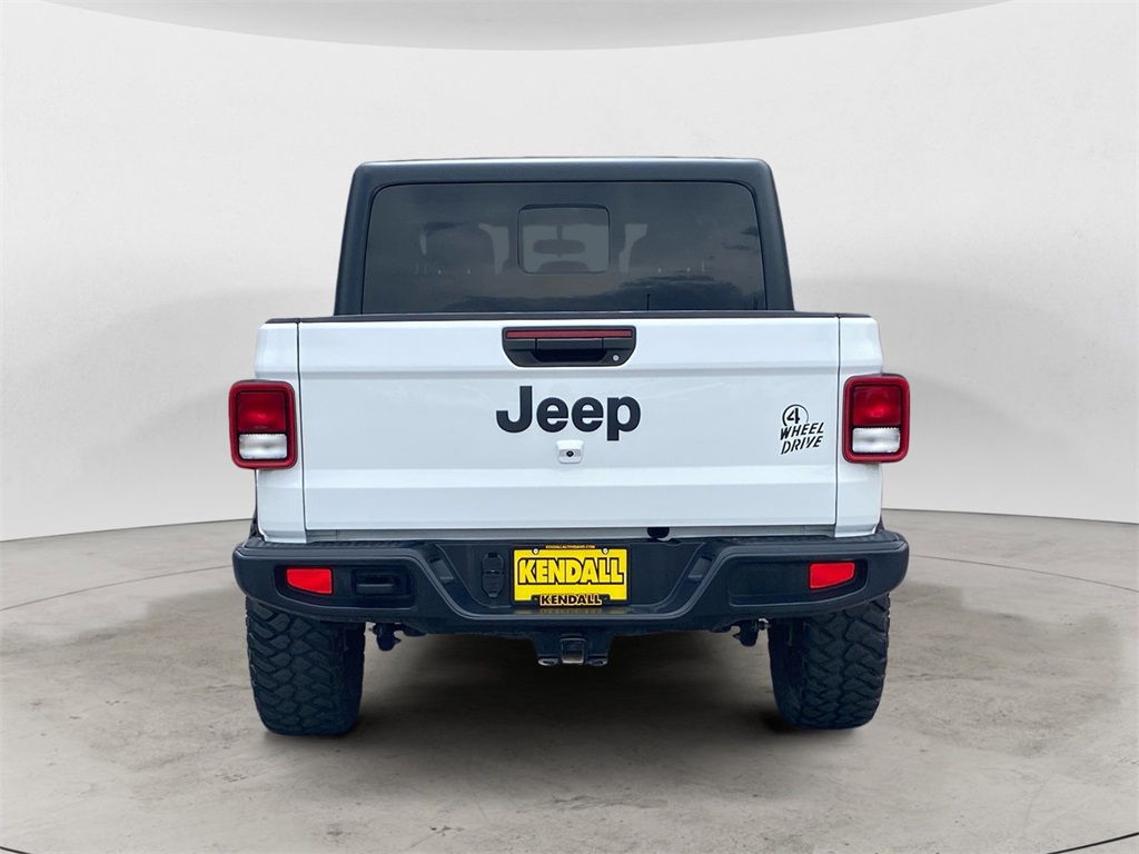 2021 Jeep Gladiator Willys photo 4