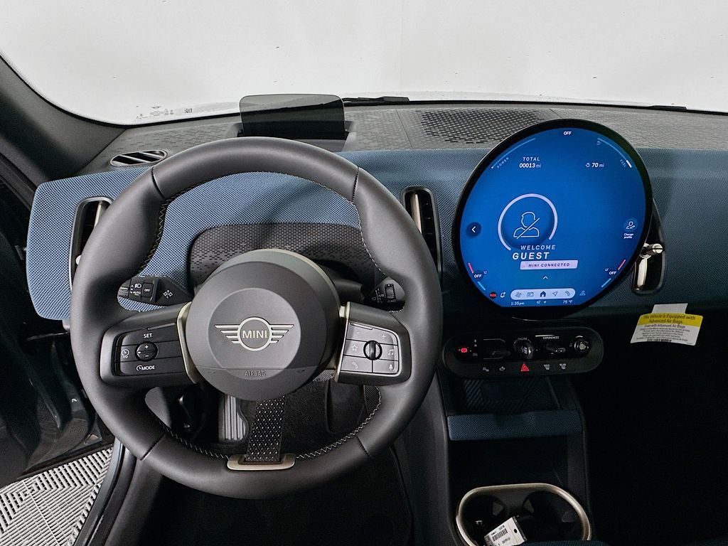 2025 Mini Countryman S ALL4 Iconic photo 9