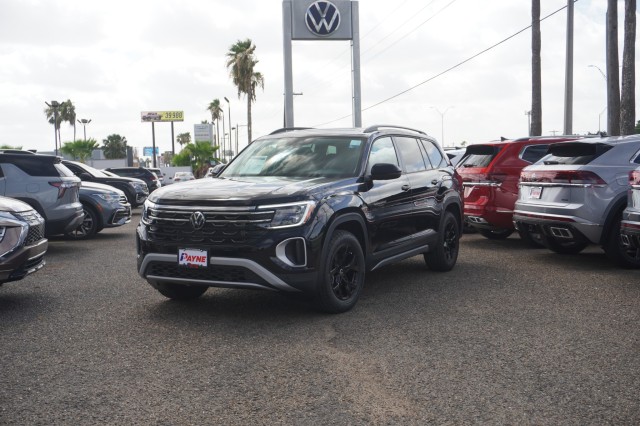 2025 Volkswagen Atlas Atlas Peak Edition's photo