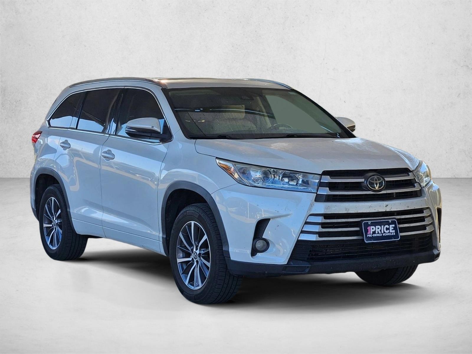 2018 Toyota Highlander XLE photo 3