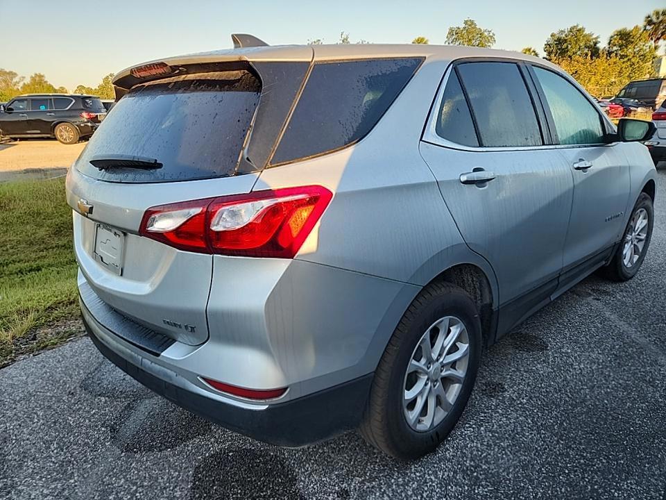 2021 Chevrolet Equinox LT photo 3