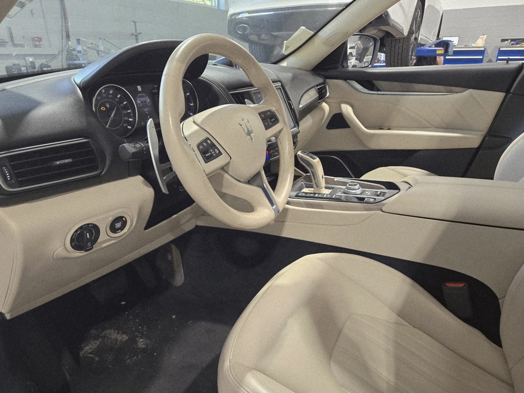 2021 Maserati Levante GranLusso photo 11