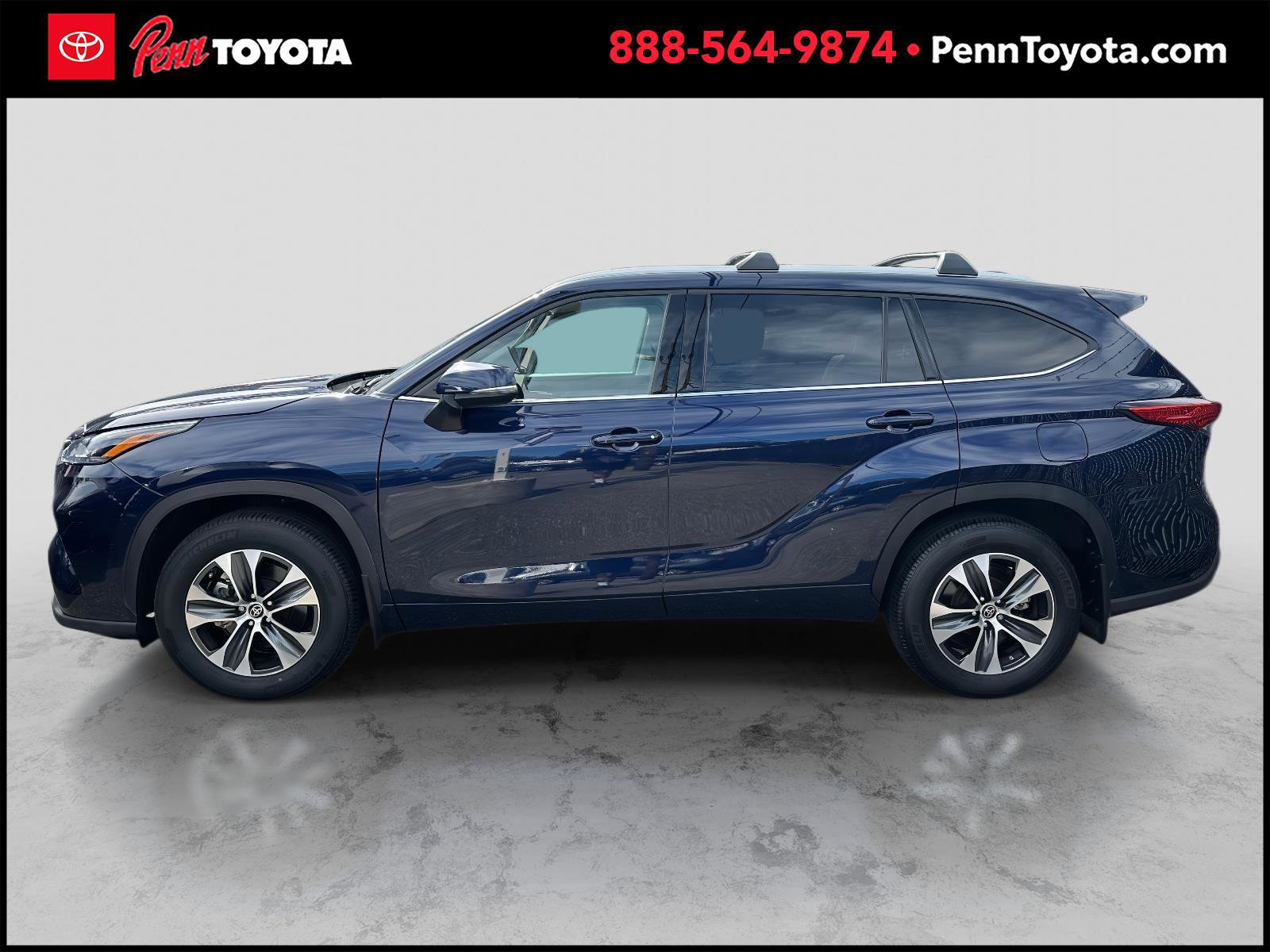 2022 Toyota Highlander XLE photo 5