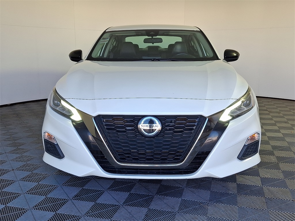 Used 2020 Nissan Altima SR with VIN 1N4BL4CWXLC153582 for sale in Maple Shade, NJ