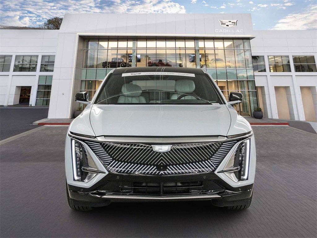 Certified 2024 Cadillac LYRIQ Luxury 1 with VIN 1GYKPPRL9RZ128959 for sale in Calabasas, CA