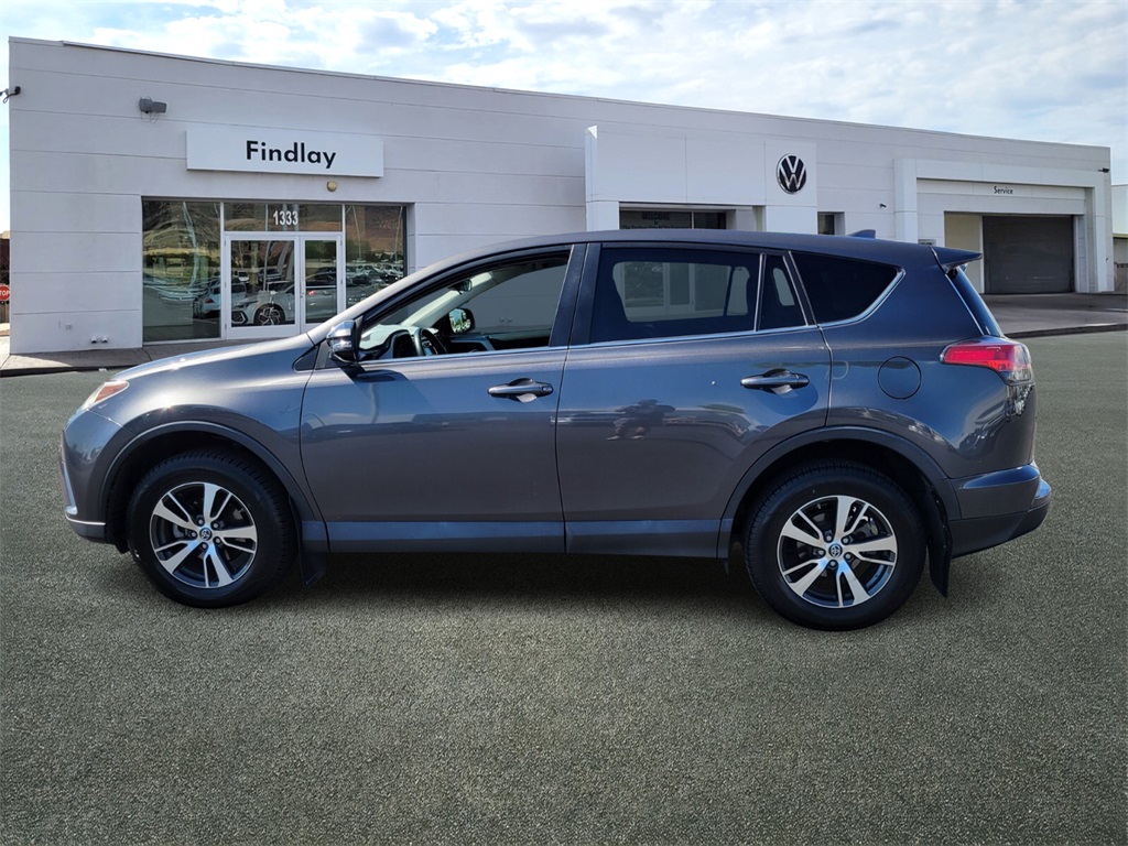 2018 Toyota RAV4 XLE photo 7