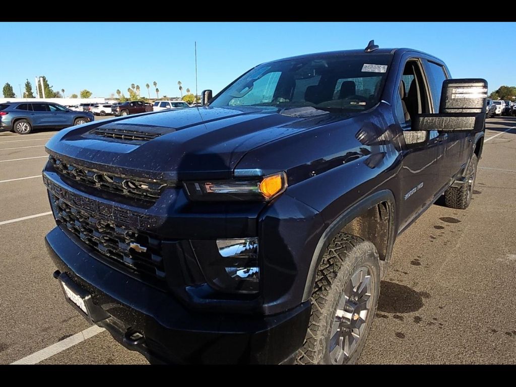 2021 Chevrolet Silverado 2500HD Custom's photo