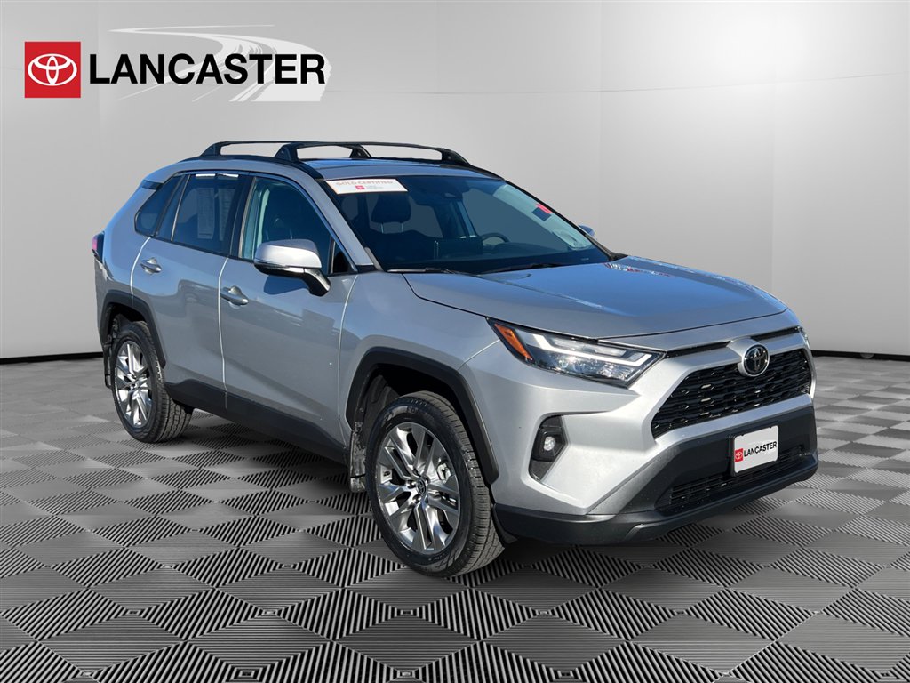 2023 Toyota RAV4 XLE Premium's photo