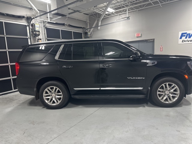 2023 Gmc Yukon SLT photo 7