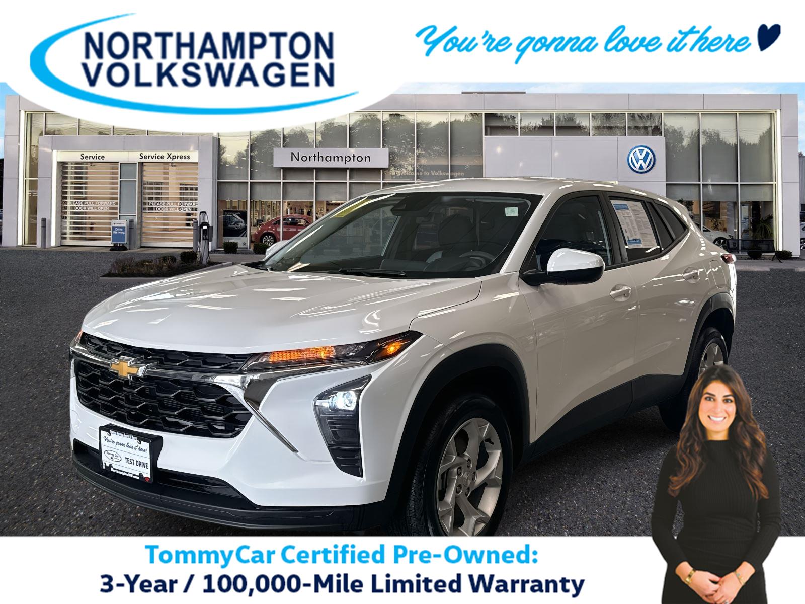 2025 Chevrolet Trax LS's photo