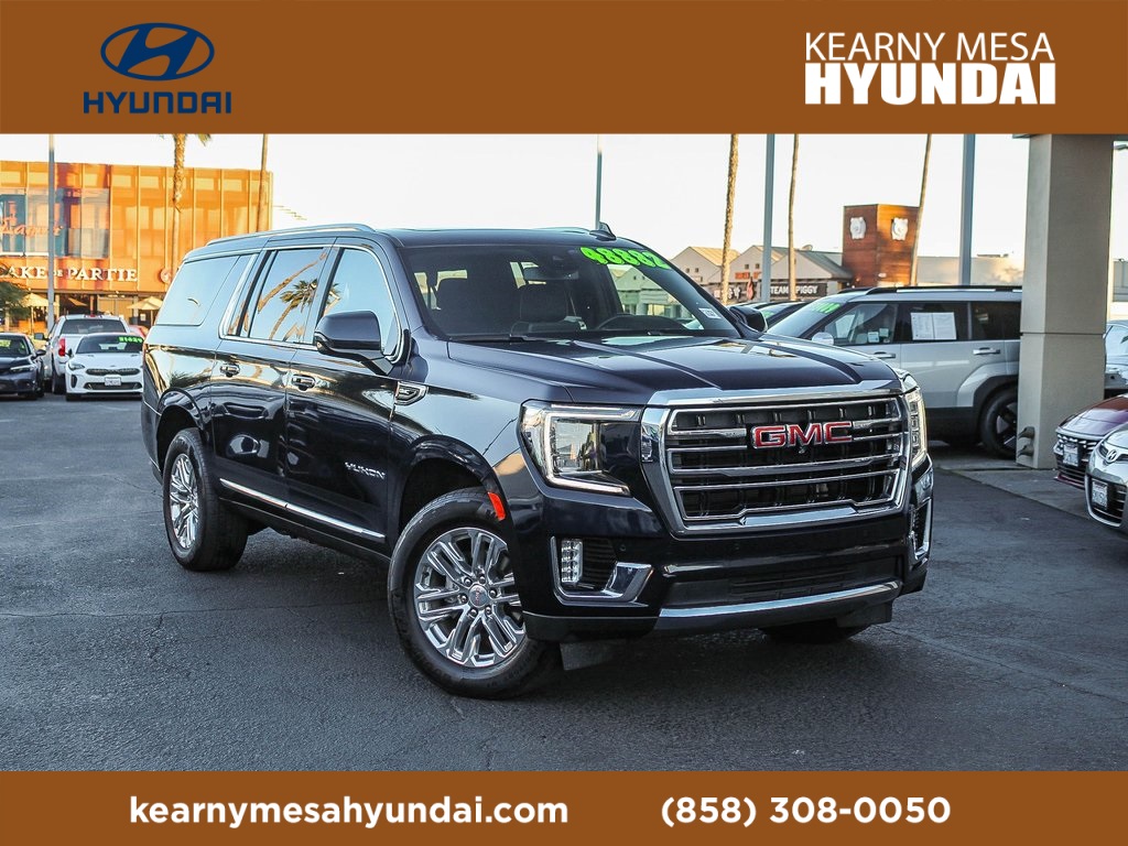 2023 GMC Yukon SLT's photo