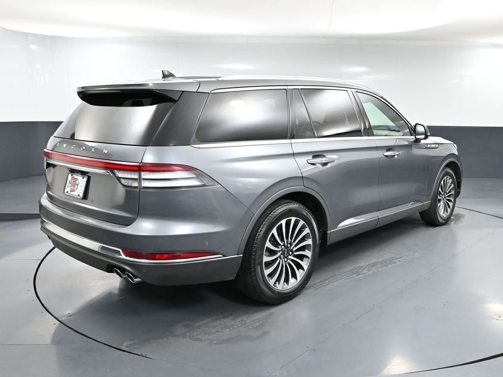 2021 Lincoln Aviator Reserve photo 4