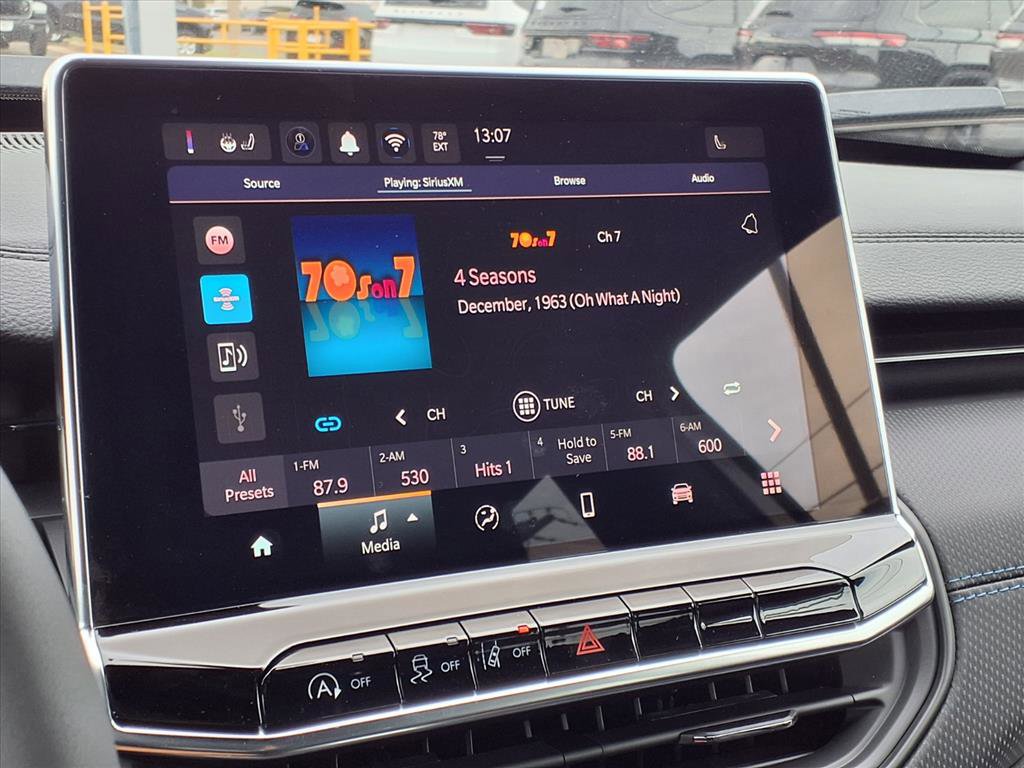 2026 Jeep Compass Latitude Altitude photo 4