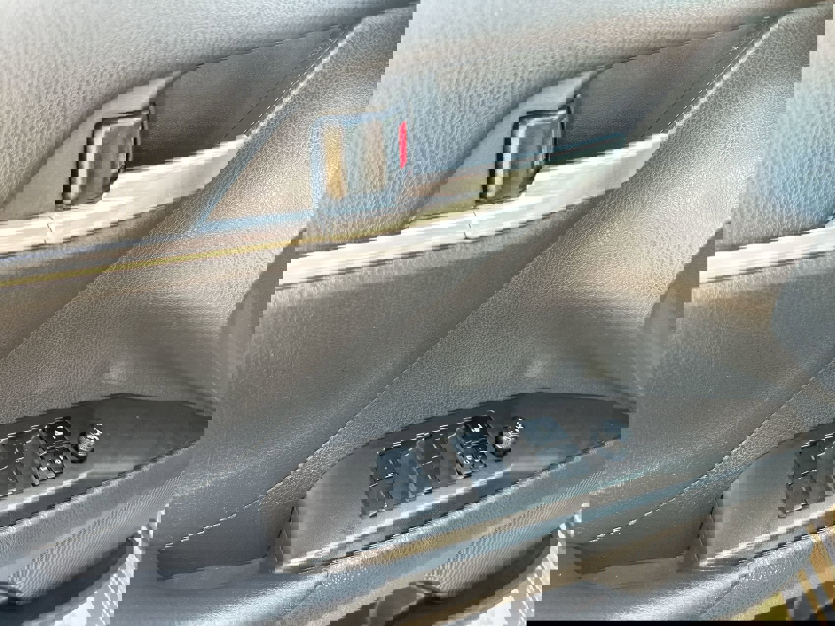 2024 Toyota Camry LE SE photo 13