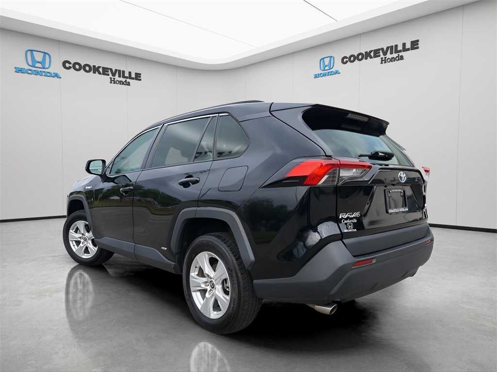 2021 Toyota RAV4 Hybrid LE photo 5