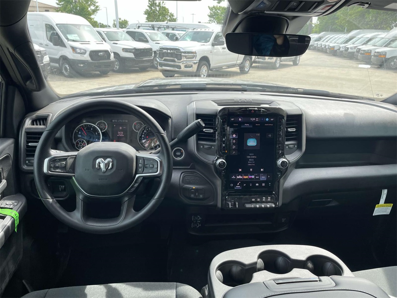 2025 Ram 2500 Tradesman photo 10