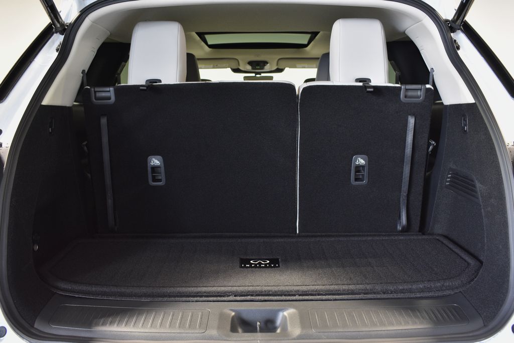 2026 Infiniti QX60 Luxe AWD photo 30
