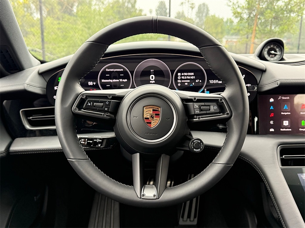2025 Porsche Taycan 4S photo 14