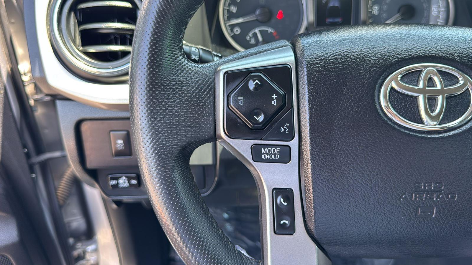 2021 Toyota Tacoma SR5 photo 17
