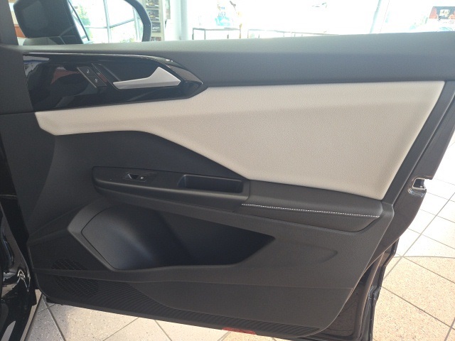 2025 Volkswagen Taos S photo 10