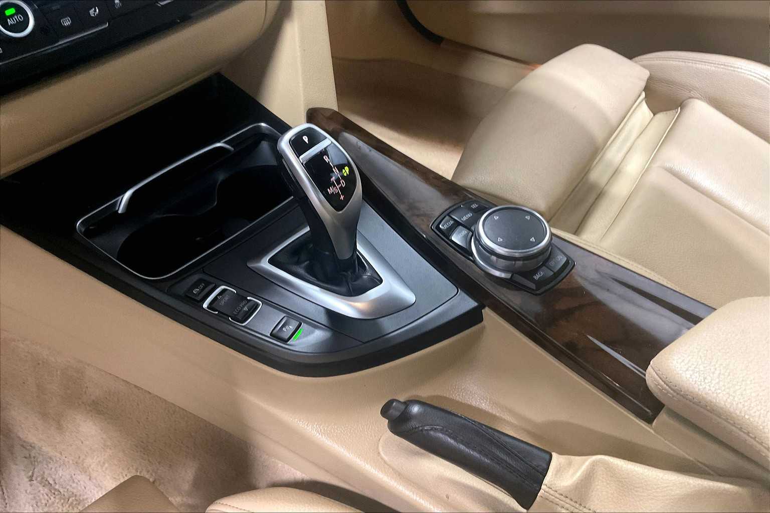 2016 Bmw 328i xDrive SA SULEV-PZEV photo 20