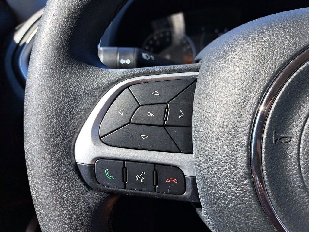 2018 Jeep Renegade Latitude North Edition photo 26