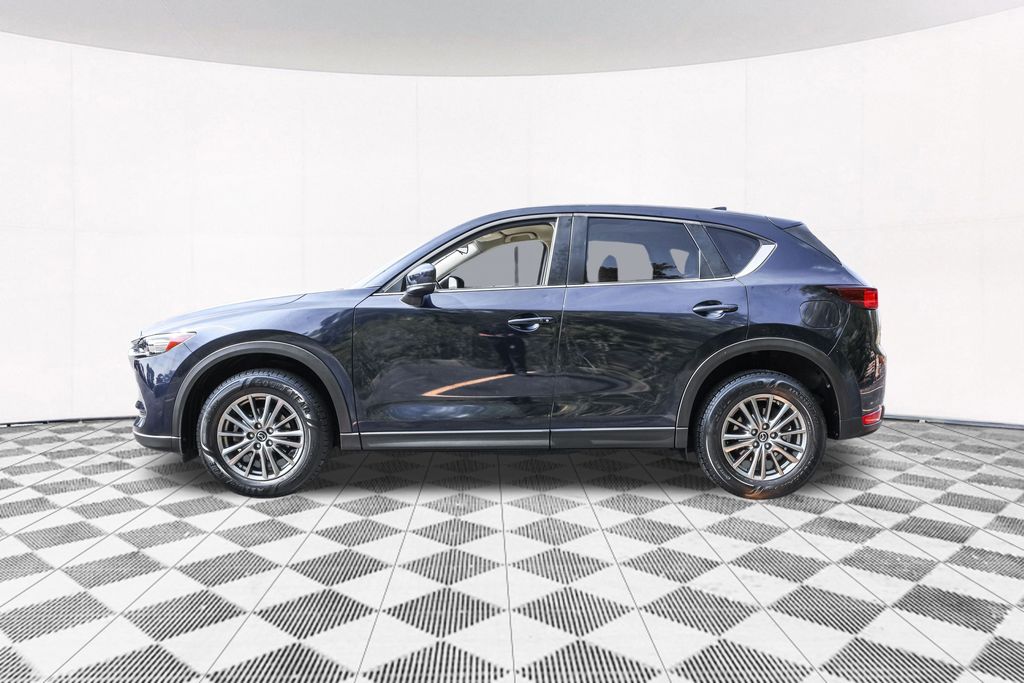 2017 Mazda CX-5 Touring photo 11