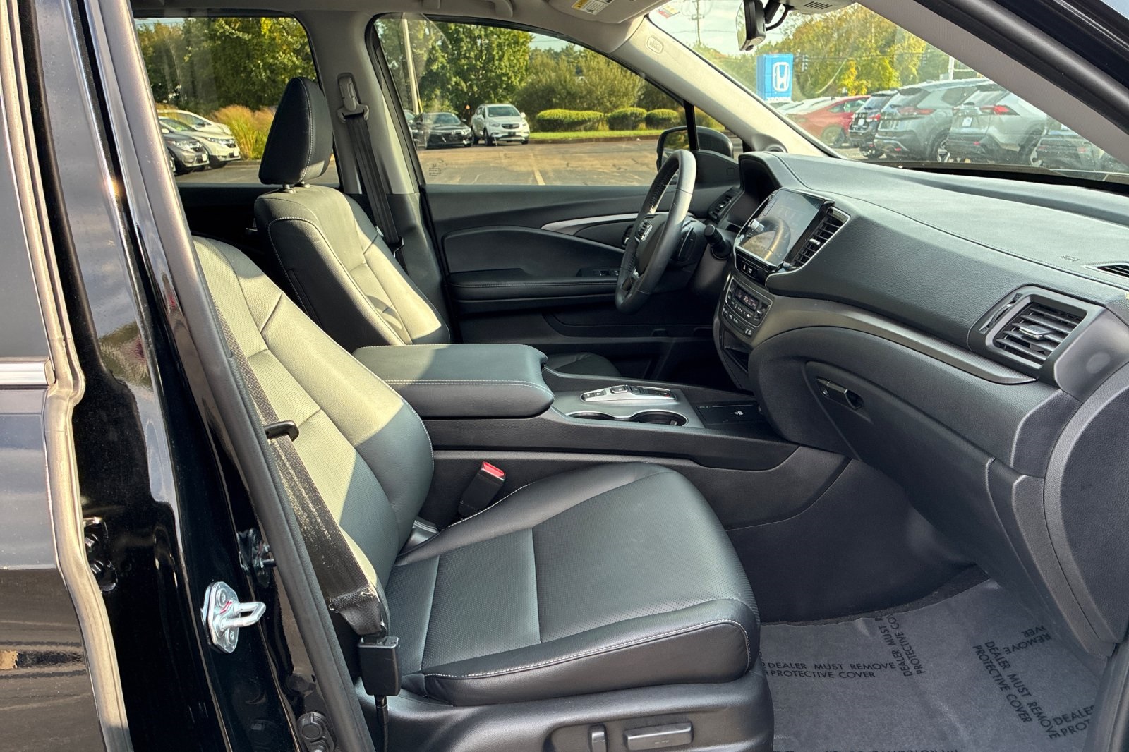 2025 Honda Ridgeline RTL photo 17