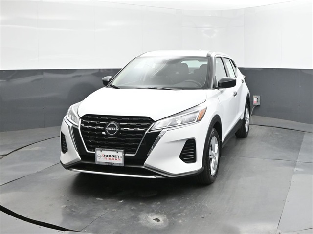 2025 Nissan Kicks Play S photo 30