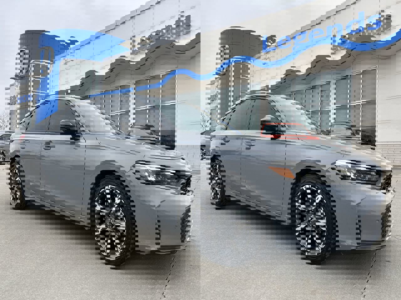 2025 Honda Civic Hatchback Sport Touring's photo