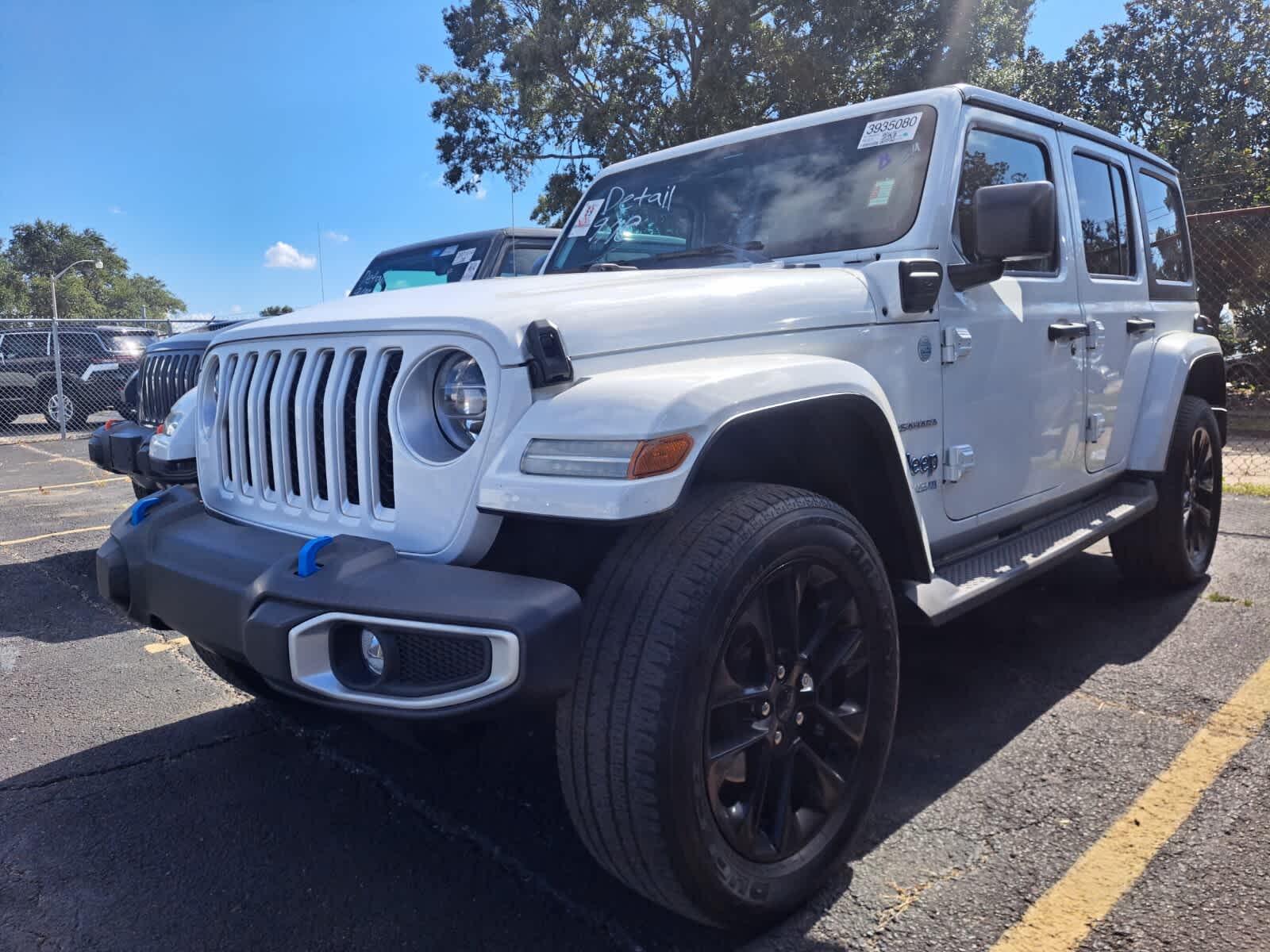 2022 Jeep Wrangler 4xe Unlimited Sahara photo 4