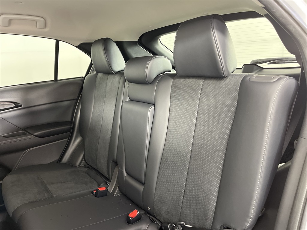 2025 Mitsubishi Eclipse Cross SE photo 22