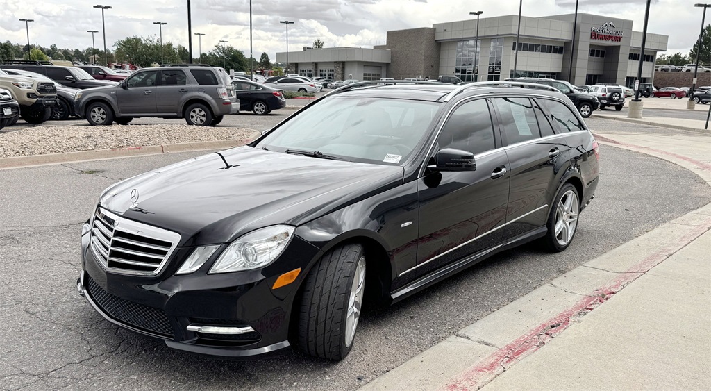 2012 Mercedes Benz E 350 4MATIC photo 4