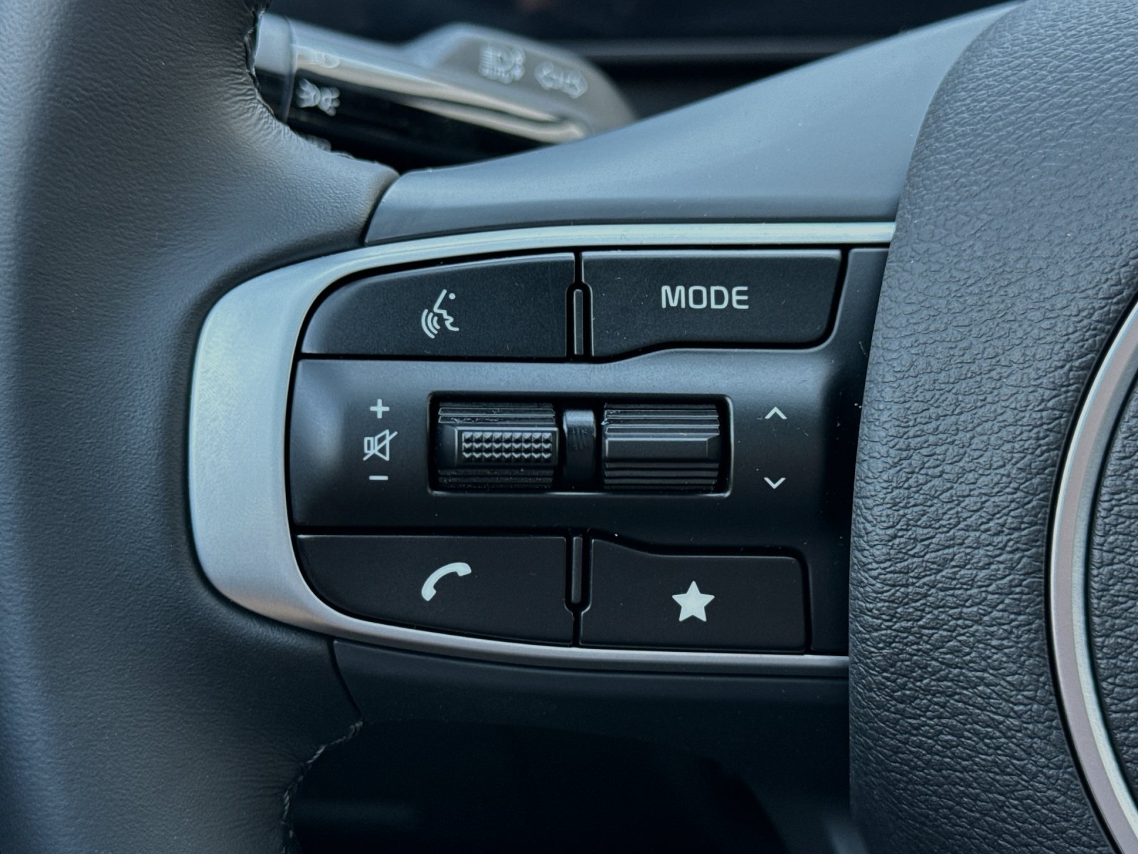 2025 Kia Sportage X-Line photo 24