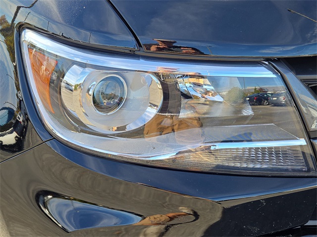 2021 Chevrolet Colorado Z71 photo 3