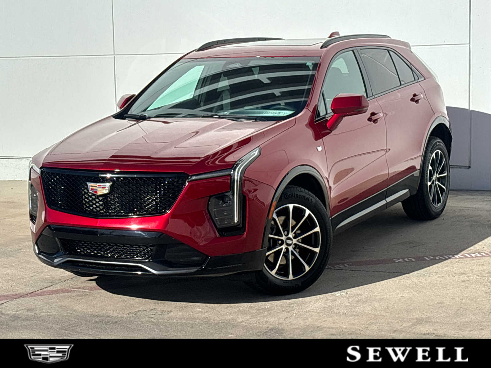 2024 Cadillac XT4 Sport's photo