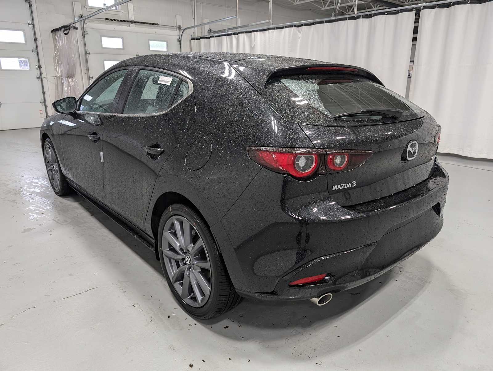 2025 Mazda Mazda3 Hatchback 2.5 s Preferred photo 9