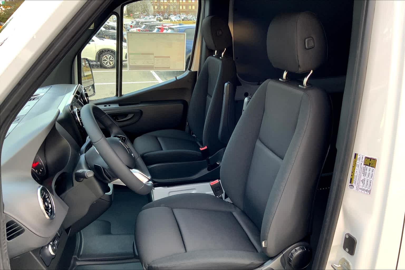 2025 Mercedes-Benz Sprinter Cargo Van Base - Photo 12