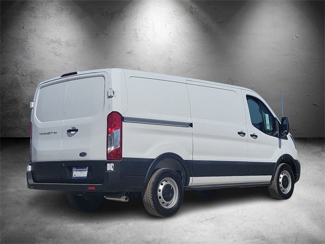 2025 Ford Transit Cargo Van photo 4
