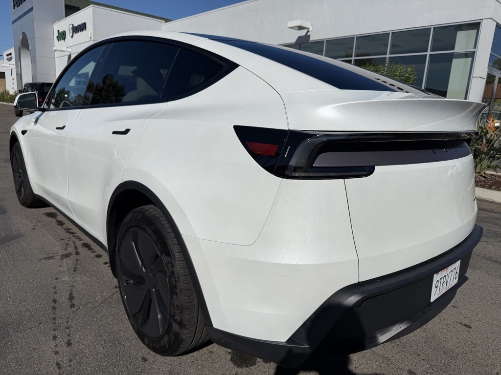 Used 2026 White Tesla Long Range image 4