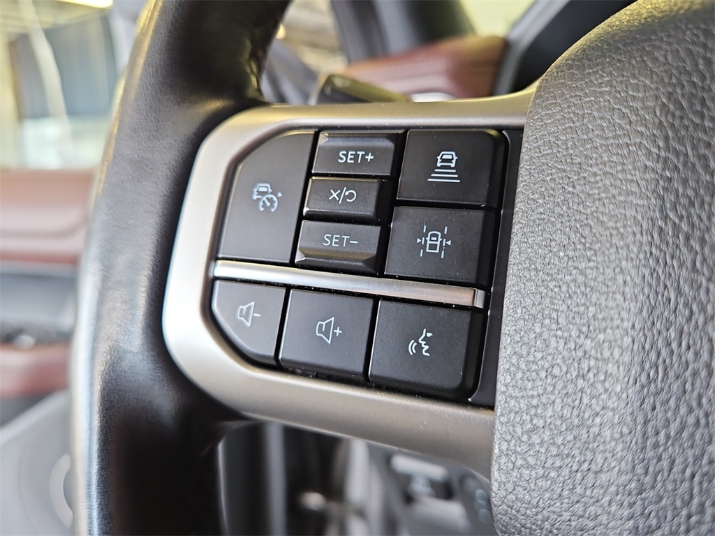 2023 Ford Expedition Limited photo 34