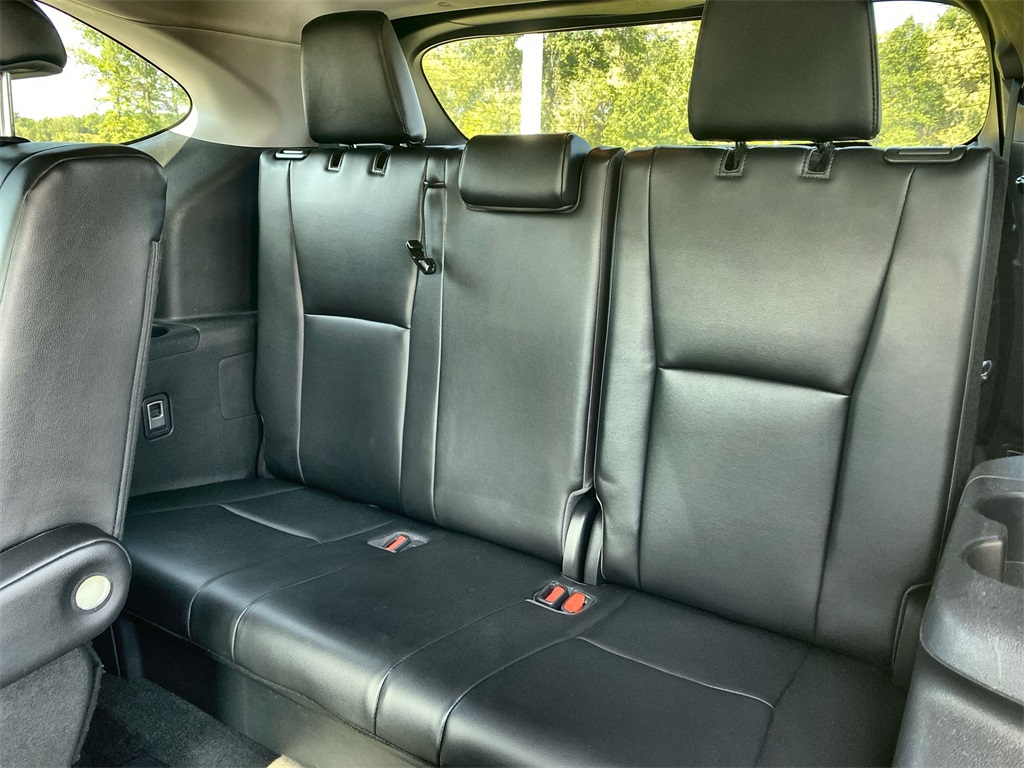 2023 Toyota Highlander XLE photo 23