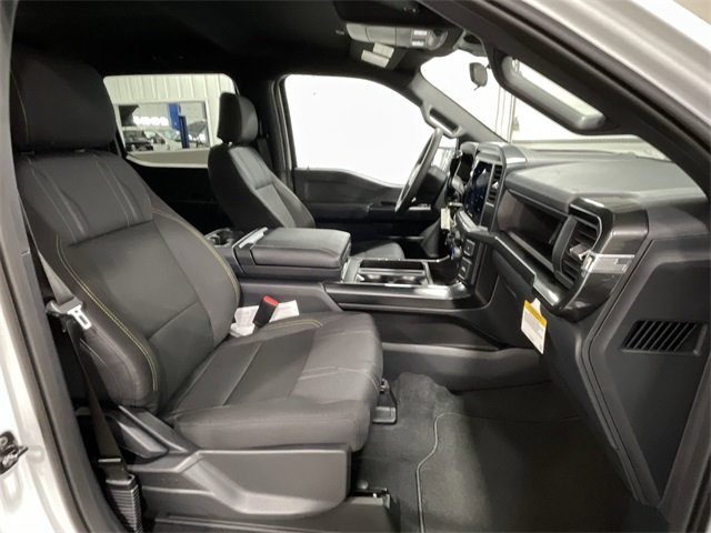 2025 Ford F-150 STX photo 27