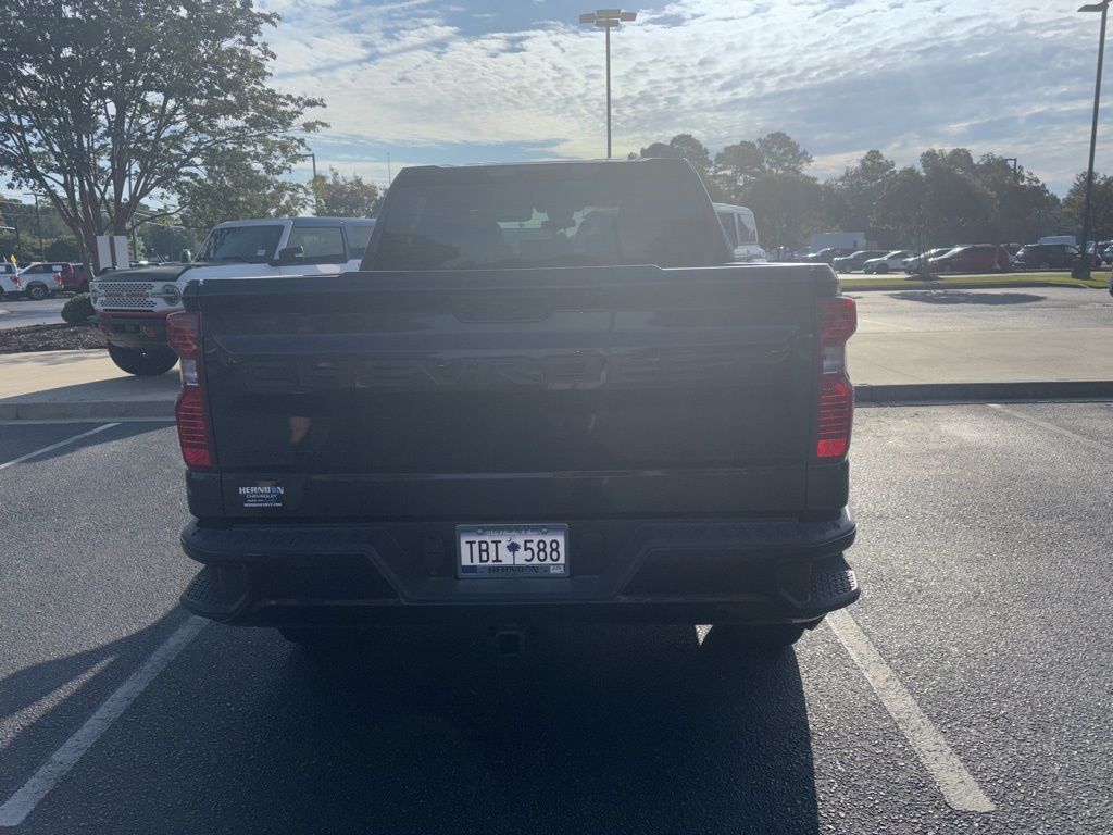 2025 Chevrolet Silverado 1500 Custom Trail Boss photo 4