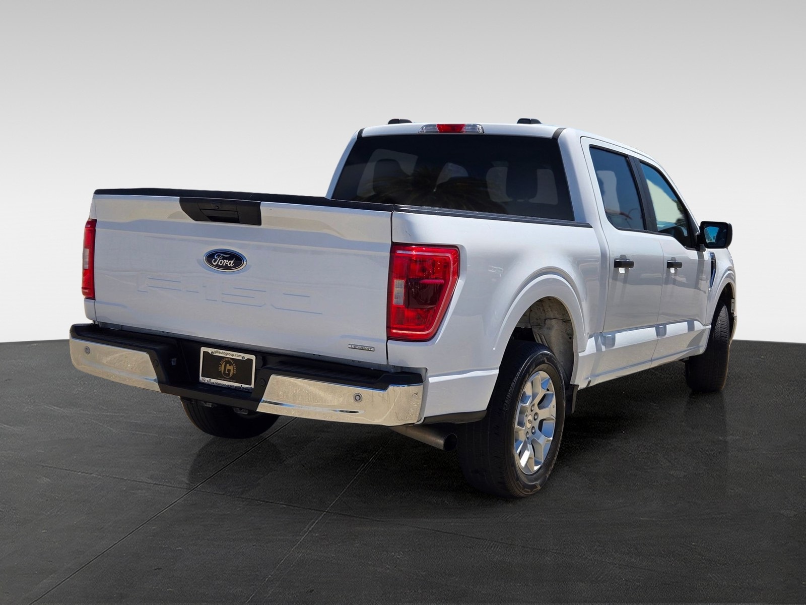 2023 Ford F-150 XLT photo 4