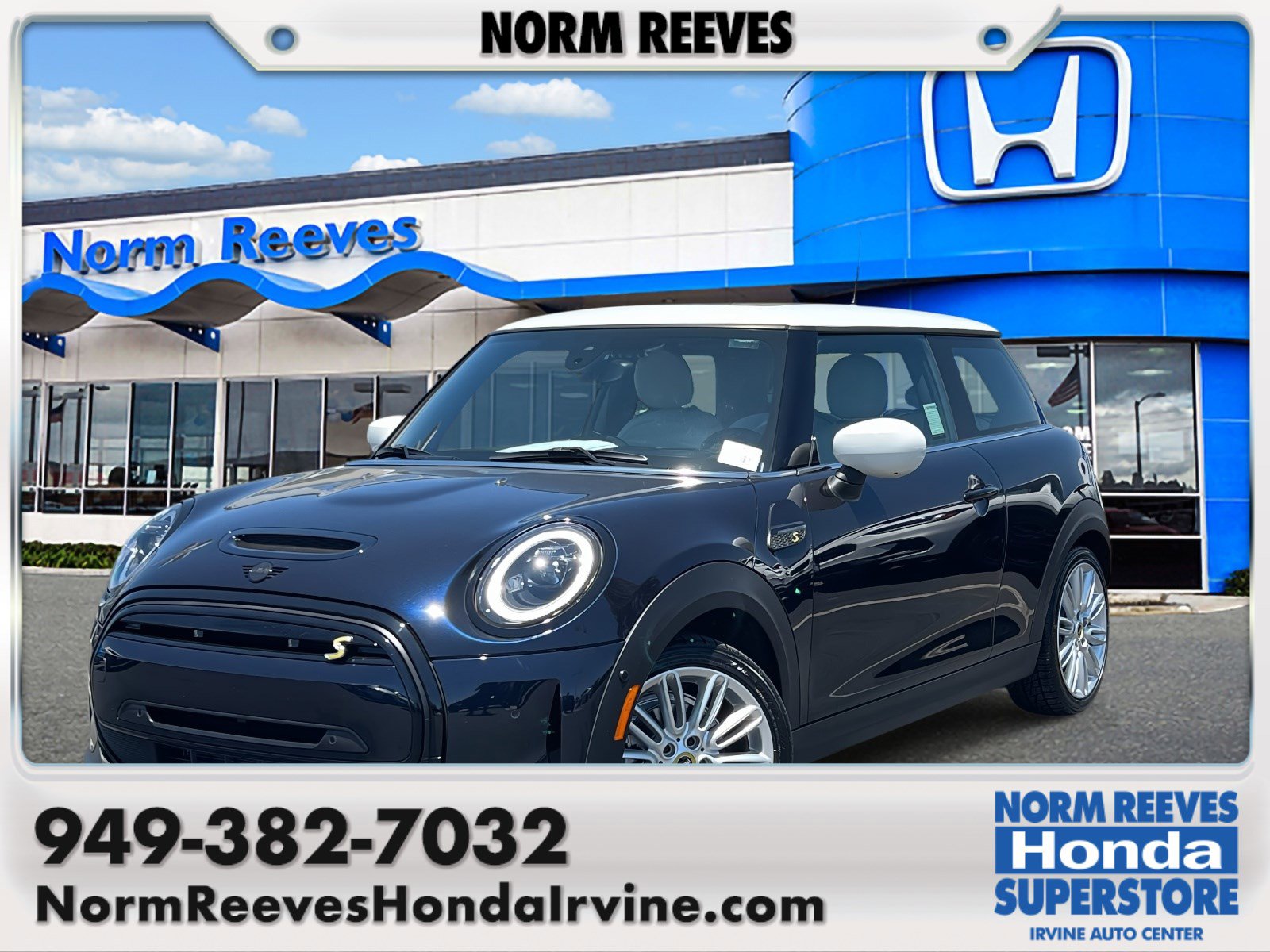 Used 2022 MINI Hardtop 2 Door SE with VIN WMW13DJ05N2R30065 for sale in Irvine, CA